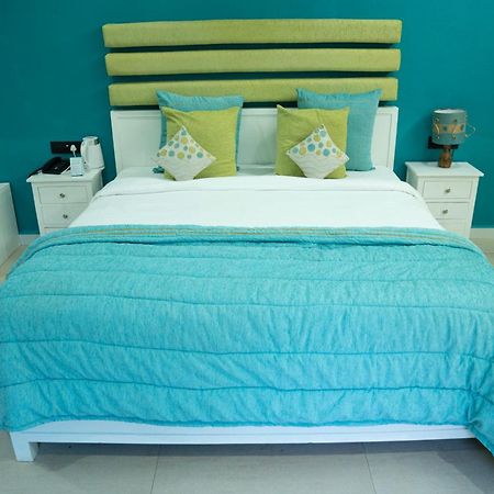 Regenta Beach House Resort, Goa 比纳里姆 外观 照片