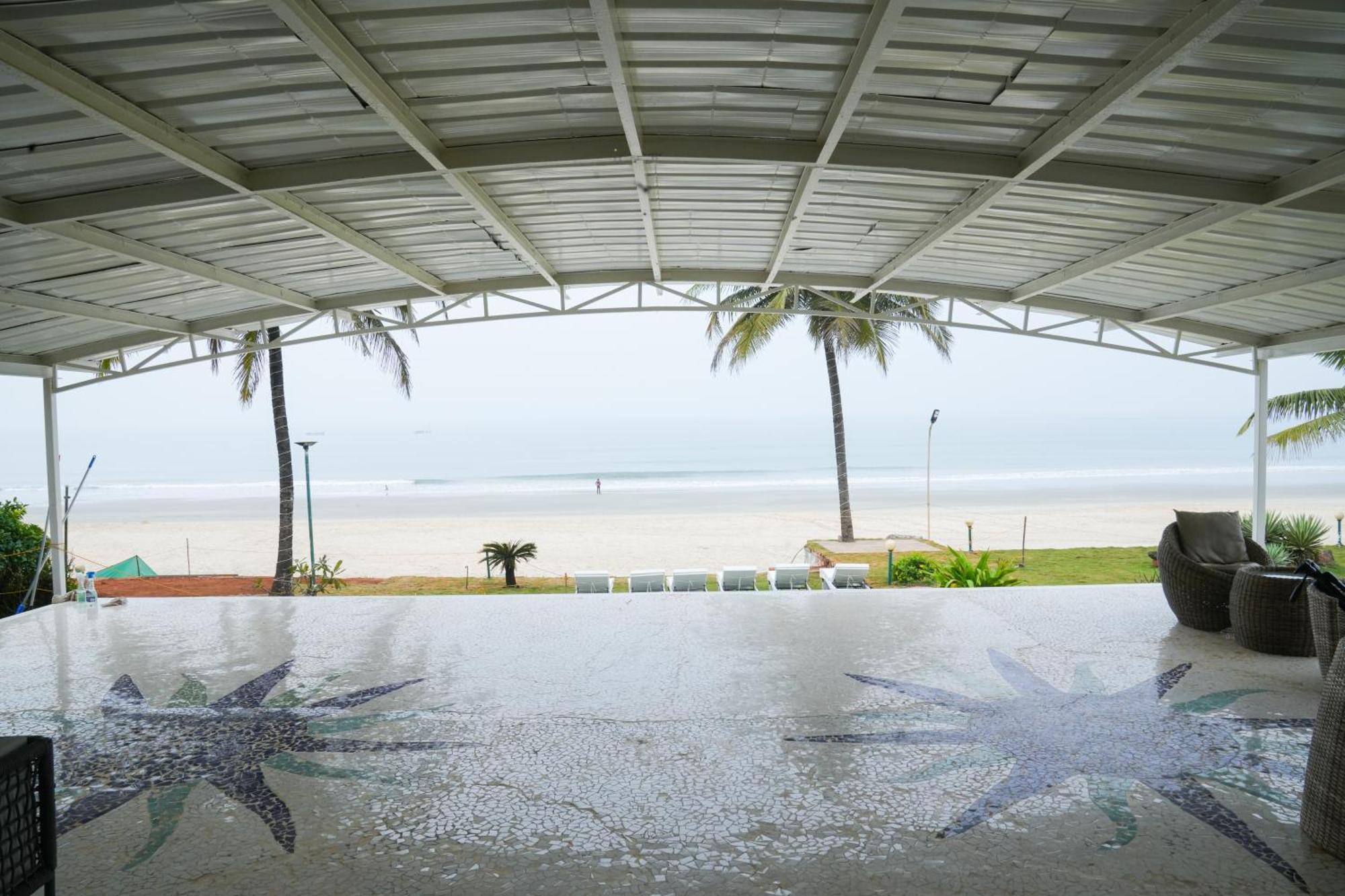 Regenta Beach House Resort, Goa 比纳里姆 外观 照片