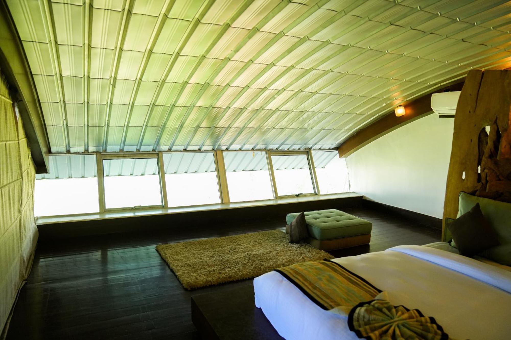 Regenta Beach House Resort, Goa 比纳里姆 外观 照片