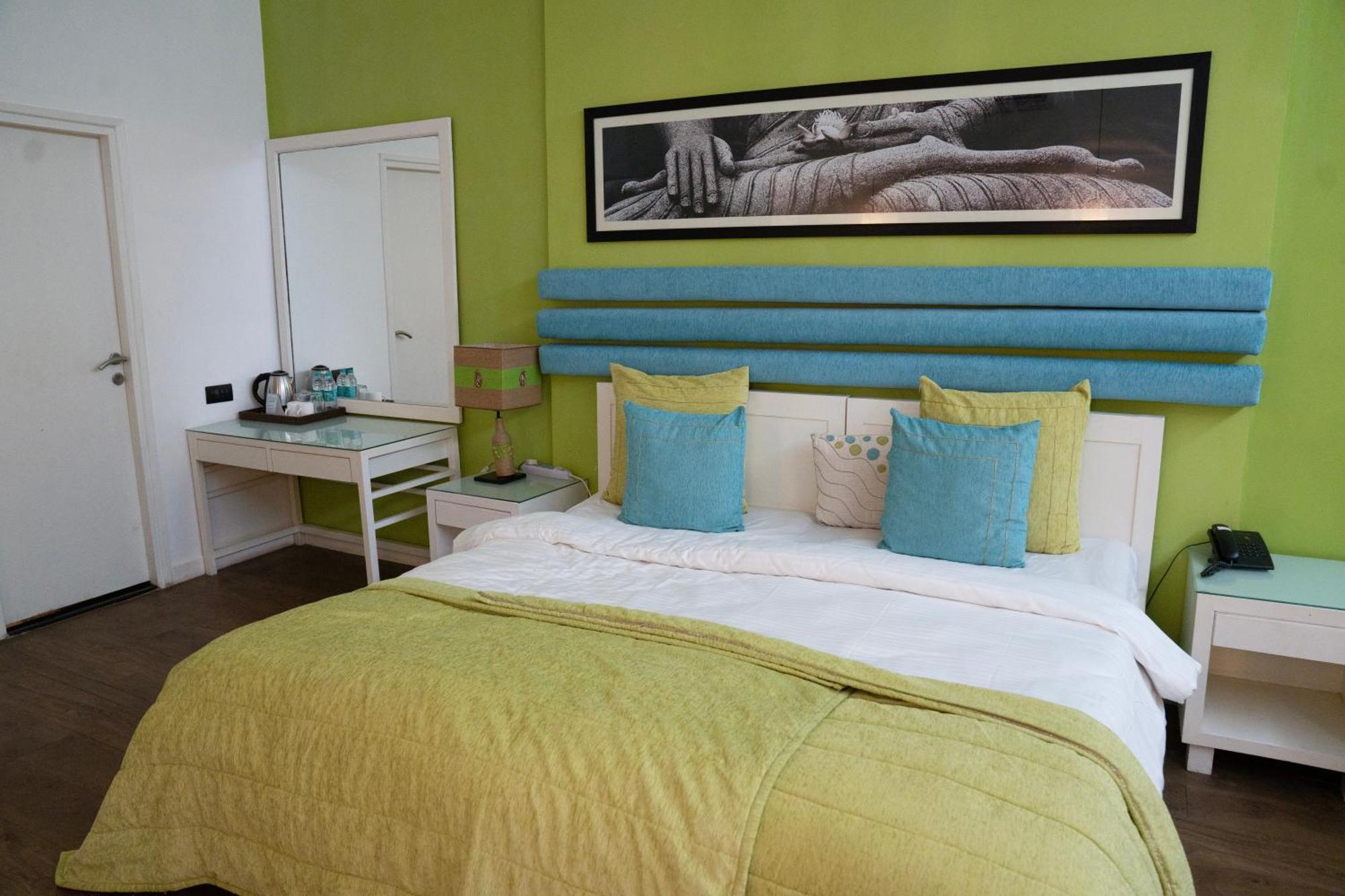 Regenta Beach House Resort, Goa 比纳里姆 外观 照片